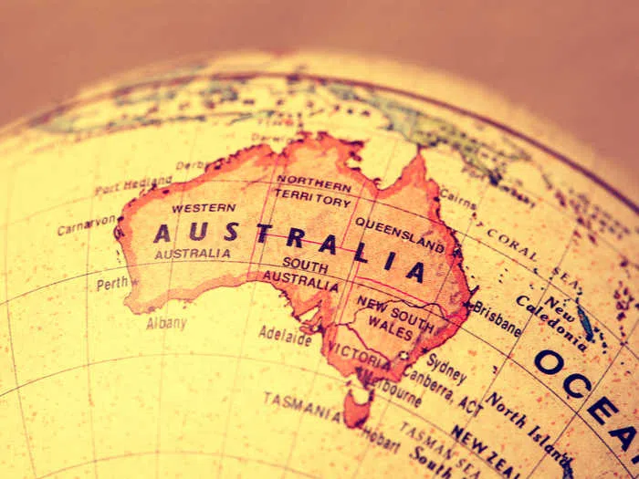 澳洲留学申请机构费用标准介绍