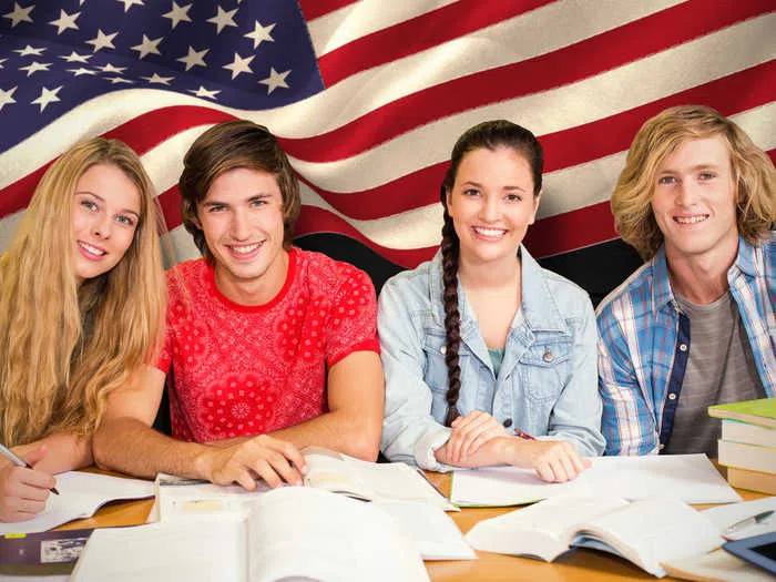 国内高中生怎么去美国留学
