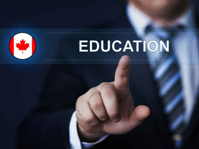 加拿大留学教育专业大学申请条件