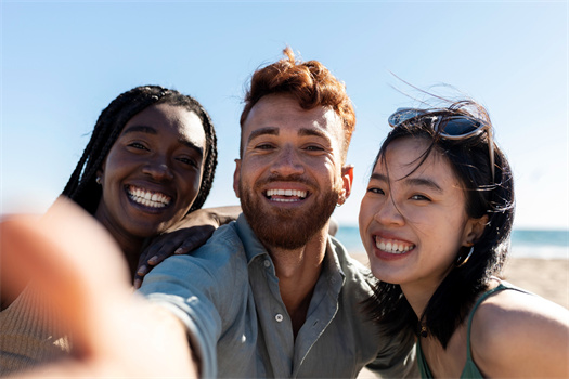 英国留学中介费一般要多少