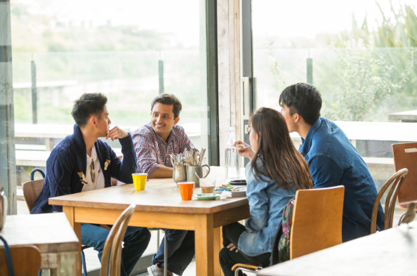英国约克大学一年留学费用多少钱
